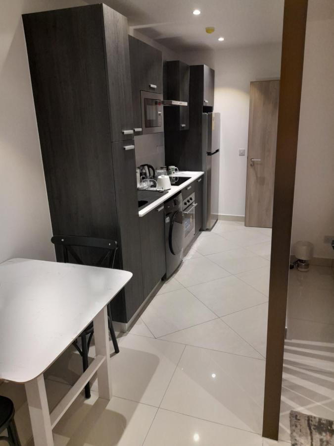 The Lennox D-Plus Apartments Accra Exteriör bild
